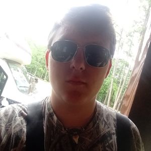 Meet your Posher, Andrew